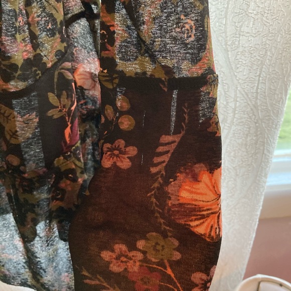 Free People three-tiered blouse - Picture 3 of 8